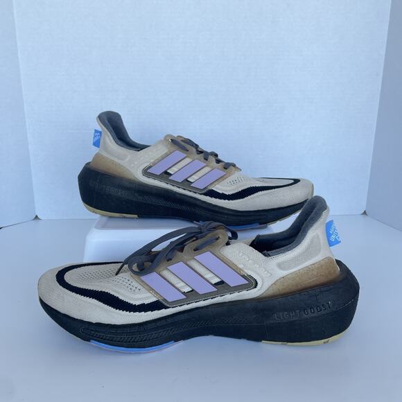 Adidas UltraBoost Light Sand United for Change Men’s Size 11.5 Mint Condition - Picture 2 of 6